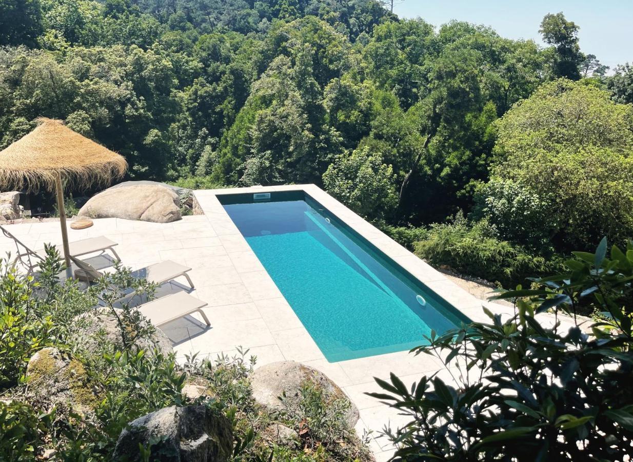 Eighteen21 Houses - Secluded Charm Cottage In Quinta Velha 辛特拉 外观 照片